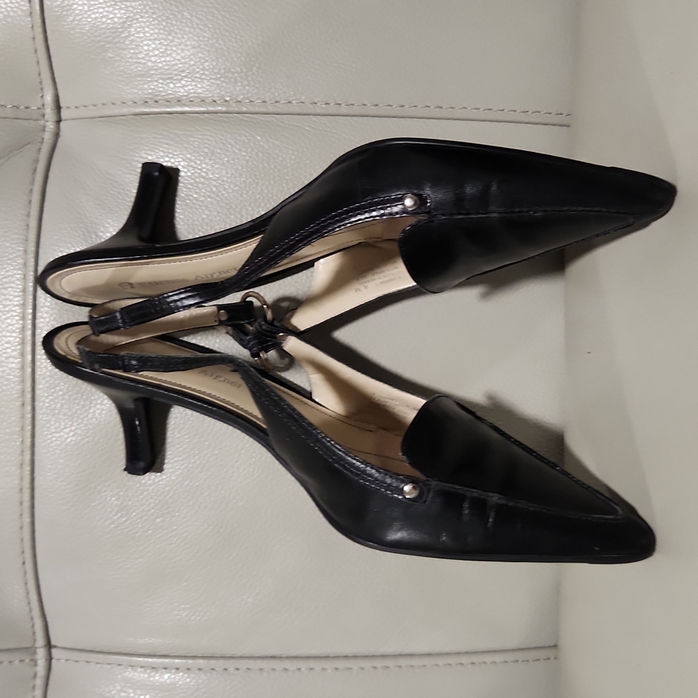 Sold - Picture 5 of 10